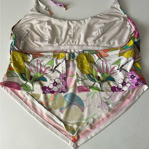 Trina Turk Key West Botanical Hankerchief Scarf Tankini Top & Shirred Bottom 6 - Picture 3 of 16